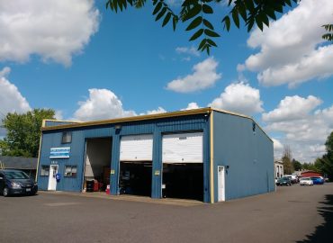 Aloha Auto Center – Auto repair shop in Hillsboro OR