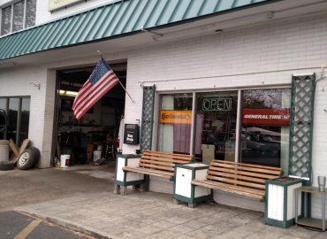 Avery’s Automotive and Glass – Glass & mirror shop in Owings MD