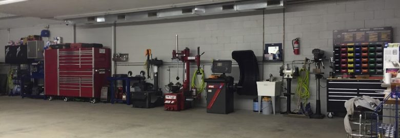 Custom Classics – Auto repair shop in Hernshaw WV