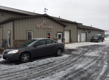 Gracy’s Auto Body – Auto body shop in Little Chute WI