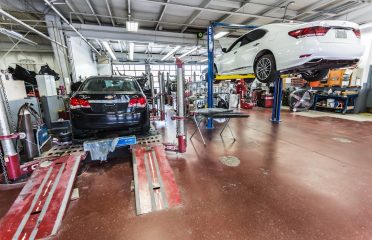 Hendrick Collision Center of Kansas City – Auto body shop in Kansas City MO