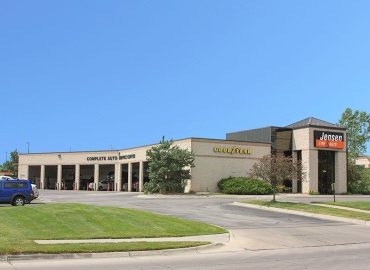 Jensen Tire & Auto Monroe Street – Auto repair shop in Omaha NE