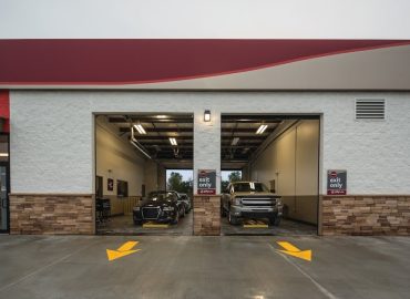 Jiffy Lube Oil Change & Multicare – Oil change service in Albuquerque NM