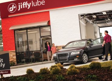 Jiffy Lube – Oil change service in Concord NH