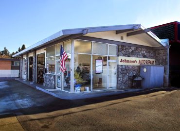 Johnson’s Auto Repair – Auto repair shop in Seattle WA