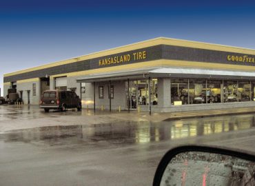 Kansasland Tire & Service – Auto repair shop in Hutchinson KS