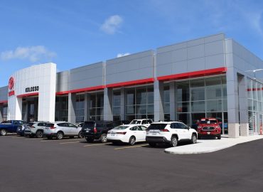 Kolosso Toyota – Car dealer in Appleton WI