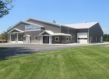 Loren’s Body Shop – Auto body shop in Bluffton IN