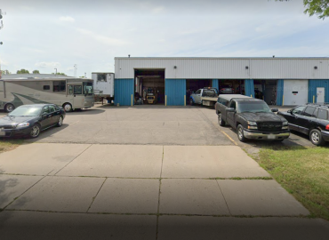 M&J Truck & Auto Repair – Auto repair shop in Madison WI