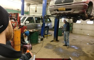 Mountainside Garage – Mechanic in Carrabassett Valley ME