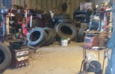 St Romain Tire – Tire shop in Center Point LA