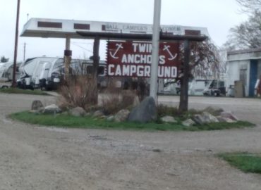 Twin Anchors RV Sales & Services – RV dealer in Colo IA
