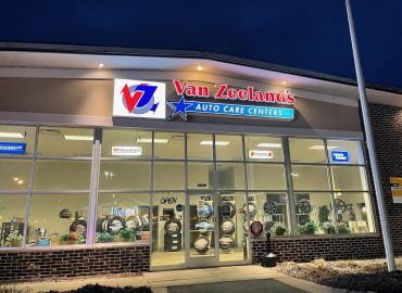 Van Zeeland’s Auto Care Centers – Auto repair shop in Menasha WI